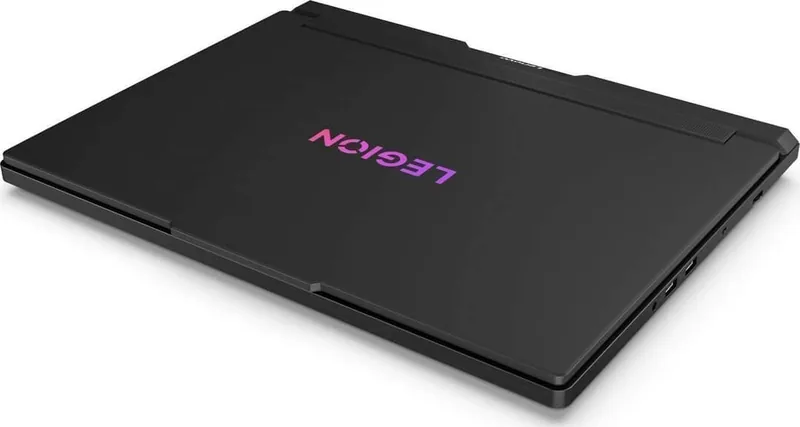 Lenovo Legion Pro 7 16IAX10H mängusülearvuti RTX 5070 Ti 12GB OLED valge